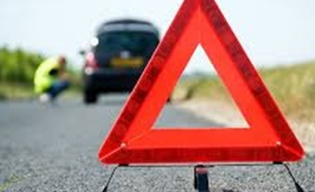 Між Камкою і Холмами на Корюківщині на мопеді розбилися двоє хлопців 