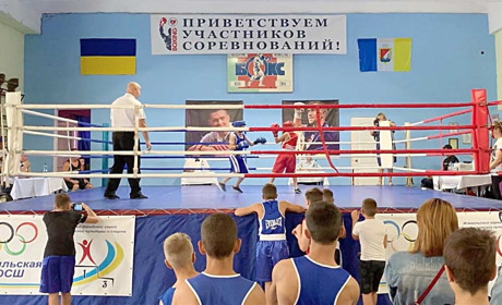 Три дня на ринге: Измаил проводит турнир по боксу (видео)