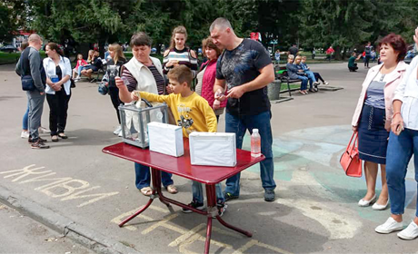 На підтримку сім’ї Петрушенків влаштували благодійний концерт. Скільки зібрали коштів