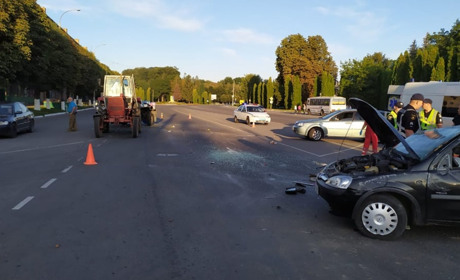 У День Незалежності у Старокостянтинові сталась ДТП