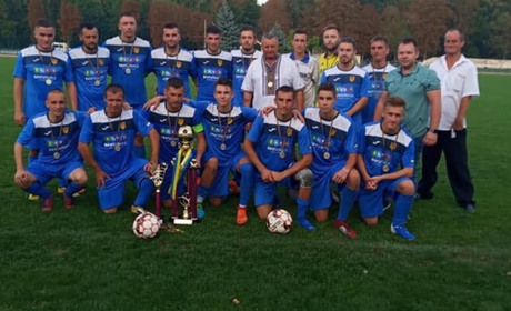 Колиндянська «Нічлава» другий рік поспіль здобуває кубок району з футболу
