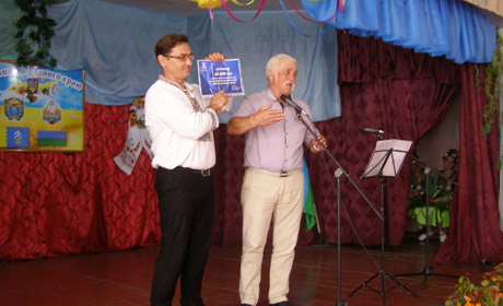 Подарунки на День села Сущани: 60 тисяч на ремонт Будинку культури та 3 тисячі при народженні дитини