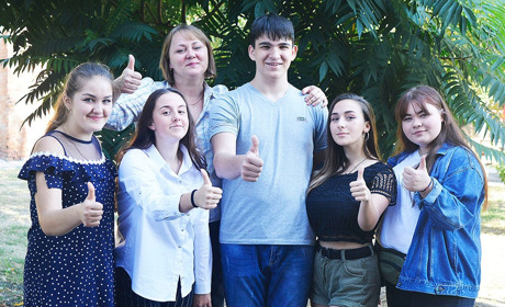 Благодійність замість квітів. Гадяцькі ліцеїсти закликають долучитися до акції 1 вересня