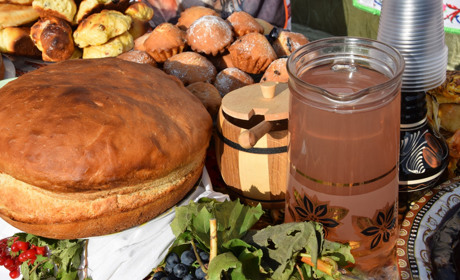 П'ять причин приїхати до Троїцького