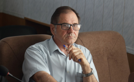 В Добропіллі секретарем міськради знов став Володимир Плетньов