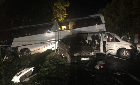 На Львівщині дитячий танцювальний колектив зі Сновська потрапив у ДТП