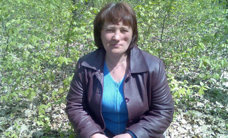 Музичне вітання з ювілейним днем народження Оксані Довгань від рідних 