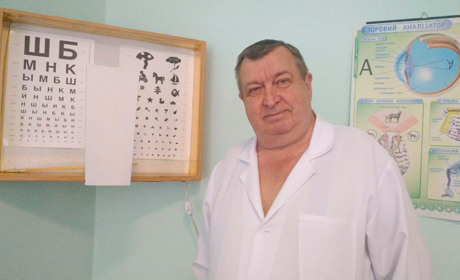 Вся правда про моркву та важливість штучних сліз. Консультує лікар-офтальмолог Юрій Подобрій