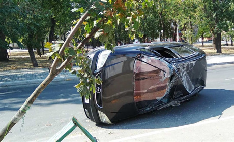 От удара упал на бок: очередное ДТП в Измаиле