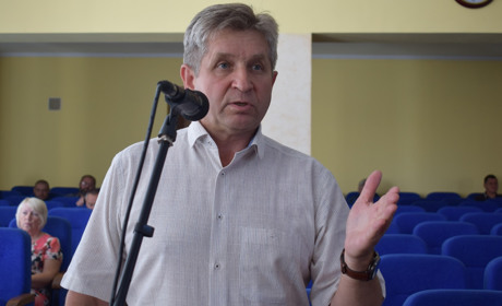 Головний лікар шукає гроші на УЗД-апарат