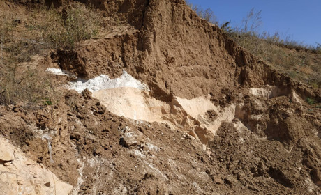 З'явилися подробиці трагічної загибелі хлопчика у піщаному кар'єрі 