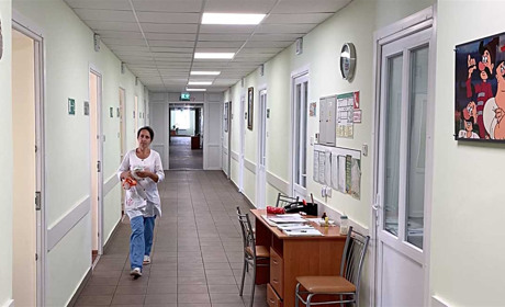 Работа параллельно с ремонтом: детское отделение больницы Измаила ждет открытие второй части