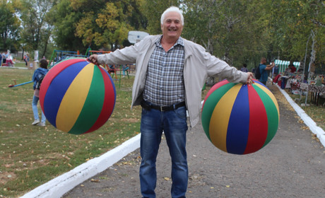 Дванадцять сюрпризів, які чатували на троїчан на святі другої річниці Троїцької ОТГ