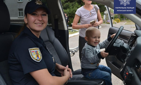Профілактичне заняття з правил дорожнього руху провели патрульні