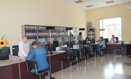 Прозоре місто. Як працює Центр надання адміністративних послуг у Торецьку