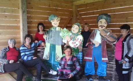 Білопільські туристи в День туризму подорожували Україною та долали смугу перешкод