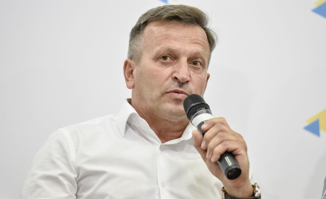 Як не «вляпатись» в історію, а увійти в неї прагматичними та мудрими керівниками?