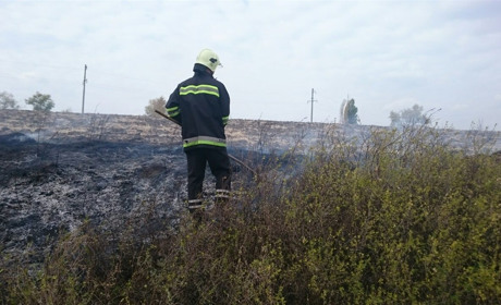 В Троїцькому на тижні рятувальники загасили чотири пожежі