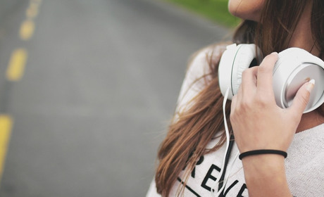 У Старокостянинові встановили вуличне радіо