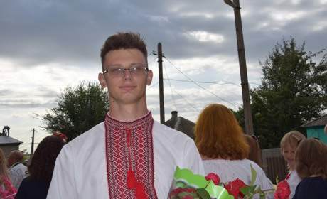 Молодий вчитель вважає, що вірно обрав професію і ні разу про свій вибір не пошкодував