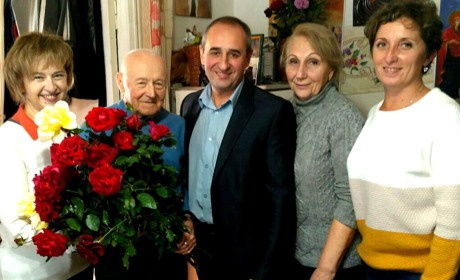 90-річний ювілей святкує колишній директор Золотоніської музичної школи Іван Хвостик
