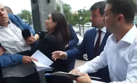 Юлия Мендель заявила, что Андрушко на нее кидался сам