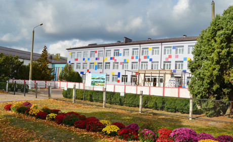 Директор першої корюківської школи Лариса Лізіна стала лауреатом премії імені Софії Русової