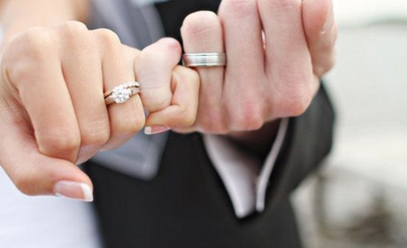 З 1 жовтня штамп в паспорті про одруження не ставлять