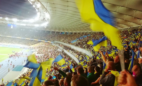 Як реагували золотонісці на феєричну перемогу української збірної з футболу