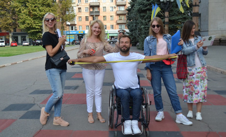 Дмитро Щебетюк і Доступно.UA перевірили Херсон: навіть мерія не пристосована для людей на візках