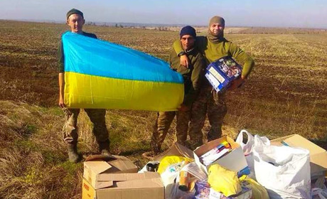 В переддень Захисника України переяславці привітали військовиків на лінії фронту
