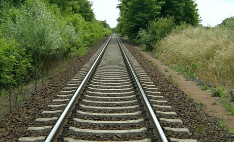 На залізничному полотні біля Гулівець знайдено труп чоловіка