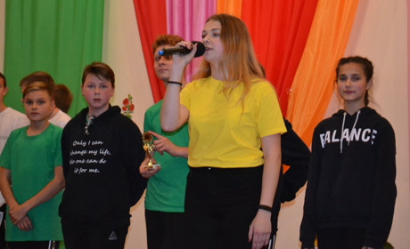 Торецкая команда КВН NON STOP вышла в полуфинал межрегиональных соревнований 