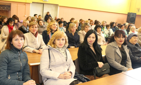 У Старокостянтинові вітали працівників соціальної сфери. Фоторепортаж