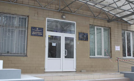 Десять вчителів із Золотоноші здавали ЗНО
