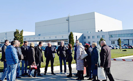 Чи будуть у Кагарлику переробляти курятину? Ми поїхали у Ладижин, щоб подивитися, як там все працює 