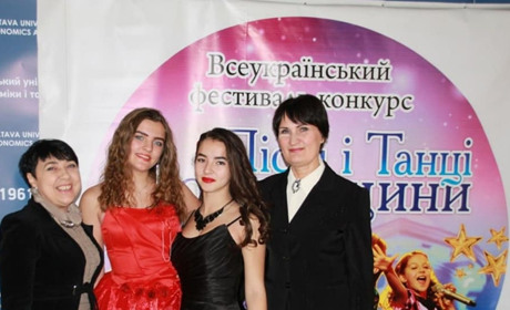 Студенты Торецкого музыкального колледжа триумфально выступили на конкурсе в Полтаве