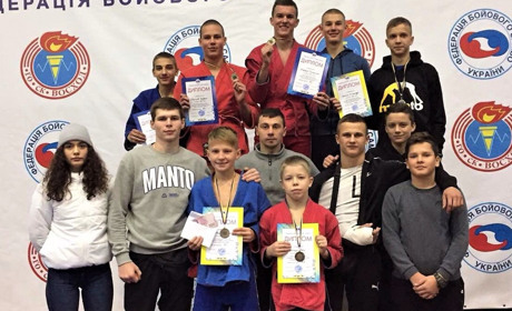 Чернігівську область на кубку України з бойового самбо в Києві представляли ніжинці