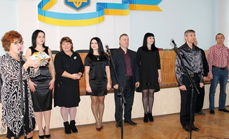 Фотофакт: в Барі привітали працівників культури