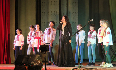 На день писемності в Троїцькому співали українських пісень