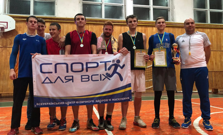 У ніжинському університеті відбувся вечір баскетболу