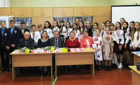 У Кагарлицькому ліцеї зустрілися два покоління поетів