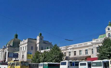 Люди протестують проти закриття маршруту Перекоси — Івано-Франківськ. Зібрали понад 600 підписів