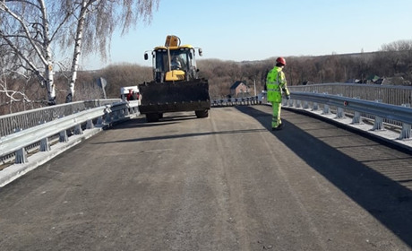 У Білопіллі після ремонту відкрили рух по мосту: подія, яку чекали кілька місяців
