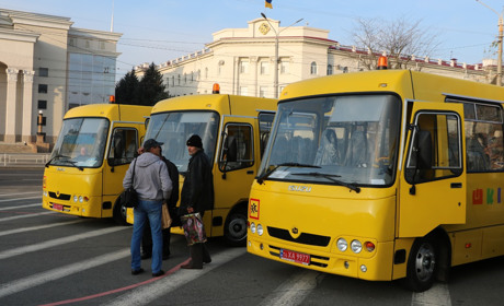 Нижньосірогозький район отримав новий шкільний автобус. У яку школу його передадуть?