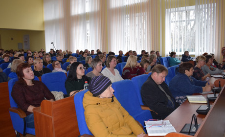Система безпечного харчування: фахівці перевірятимуть якість їжі у навчальних закладах