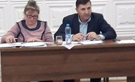 У Річках на сесії сільської ради ухвалювали бюджетні та земельні питання, розглядали запити 