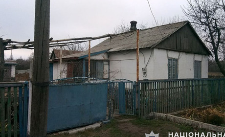 Три ножові поранення отримав чоловік у Волноваському районі під час застілля