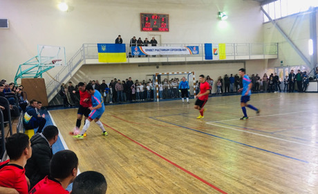 Самое масштабное спортивное событие осени: в Измаиле стартовал чемпионат города по футзалу (видео)