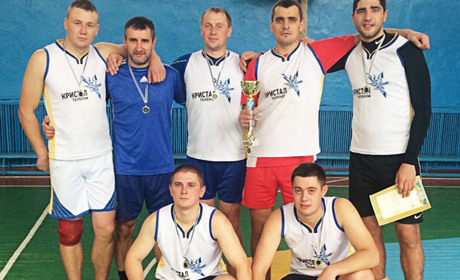 Кагарлицький “Кристал” - переможець чемпіонату району з волейболу